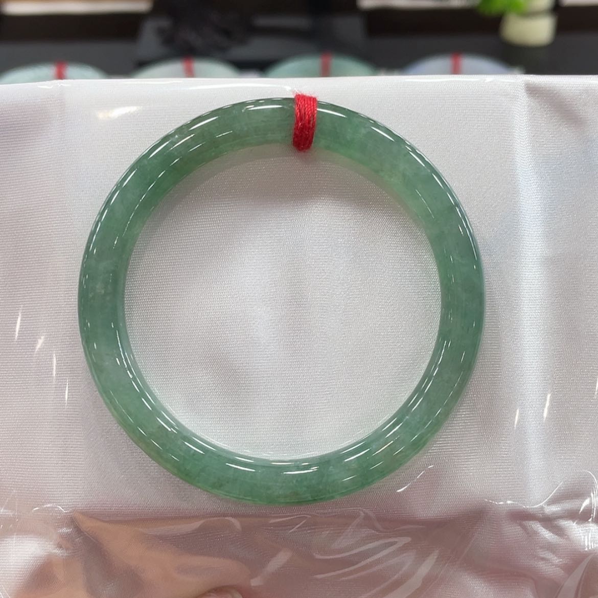 【闪购商品】翡翠手镯未镶嵌阿**～