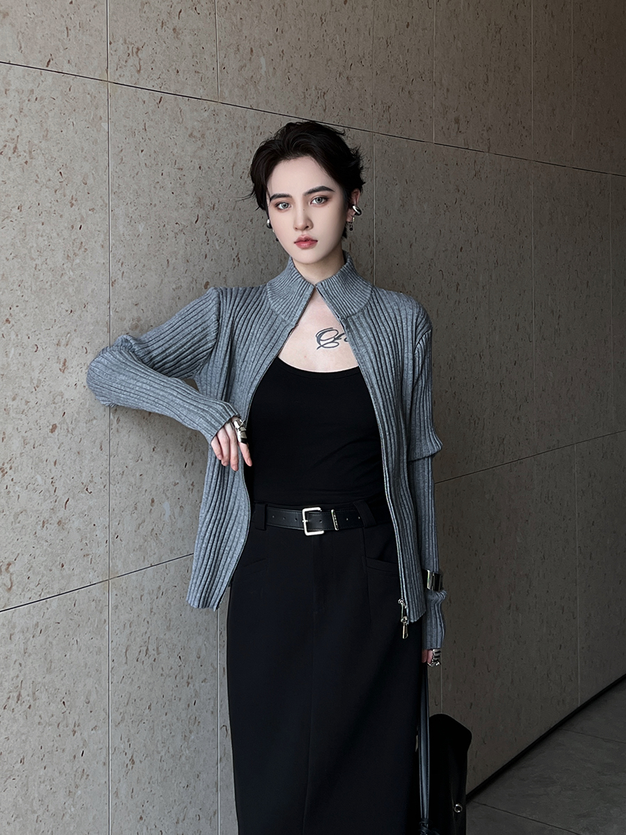 秋冬简约气质设计款毛衣休闲显瘦开衫双开拉链保暖修身翻领毛衣潮