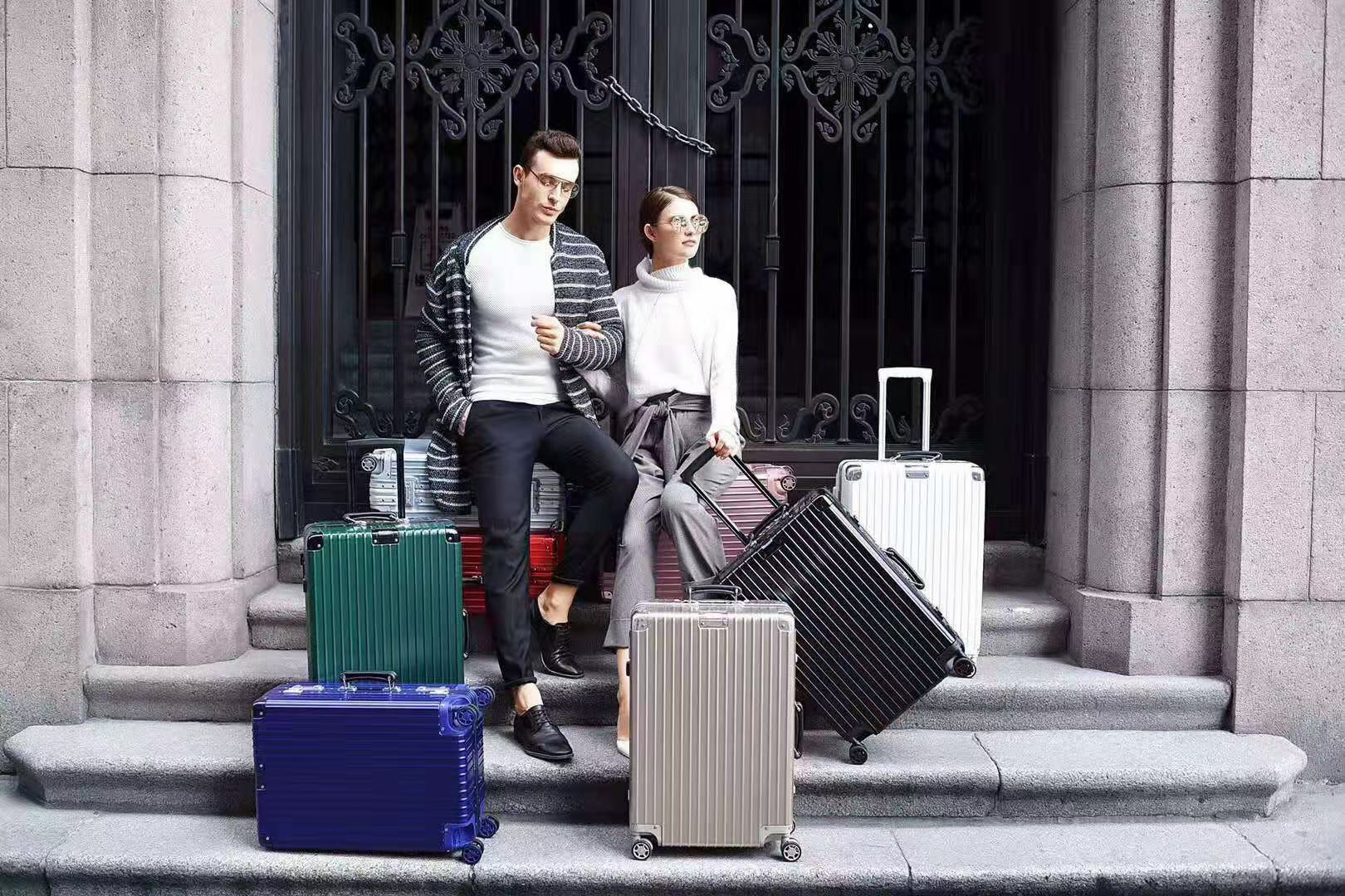 复古铝框爆款拉杆箱旅行学生箱万向轮行李箱