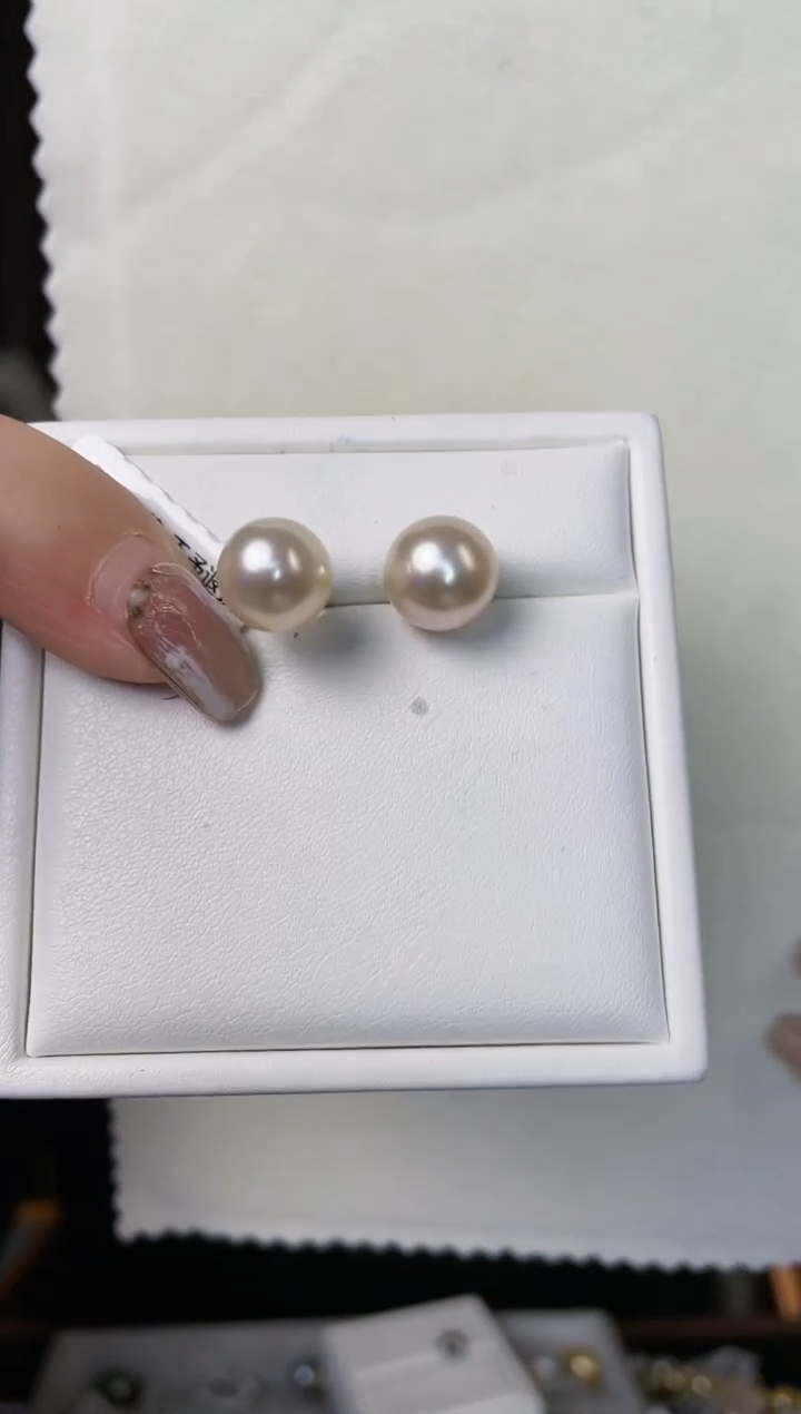 【闪购商品】海水珍珠耳环18K金镶嵌10-11mm干枯澳白