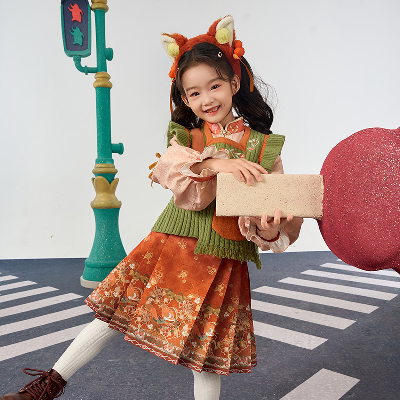  十三余童装[赤狐心迹-迪士尼尼克]中国风短马面毛衣套装