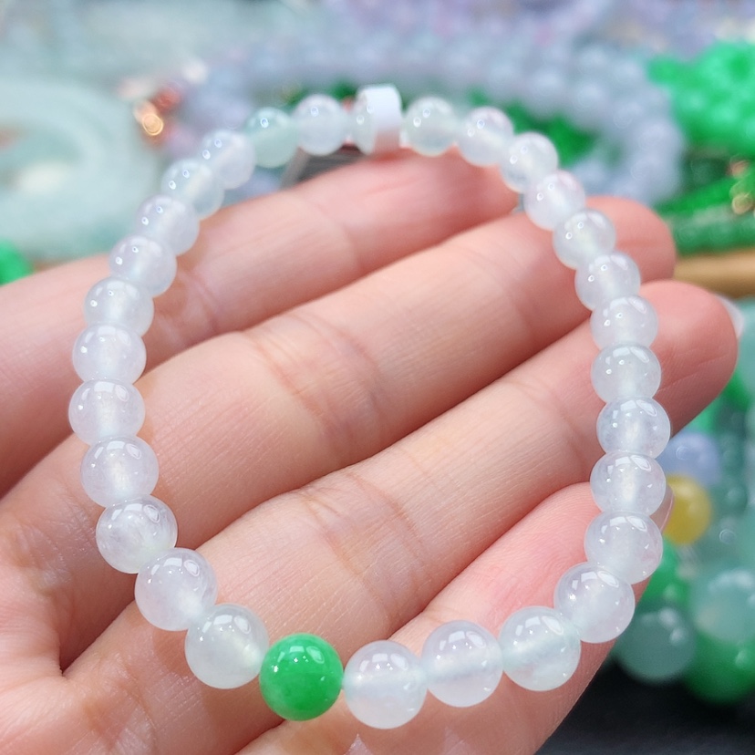 【闪购商品】翡翠手链未镶嵌布****丁