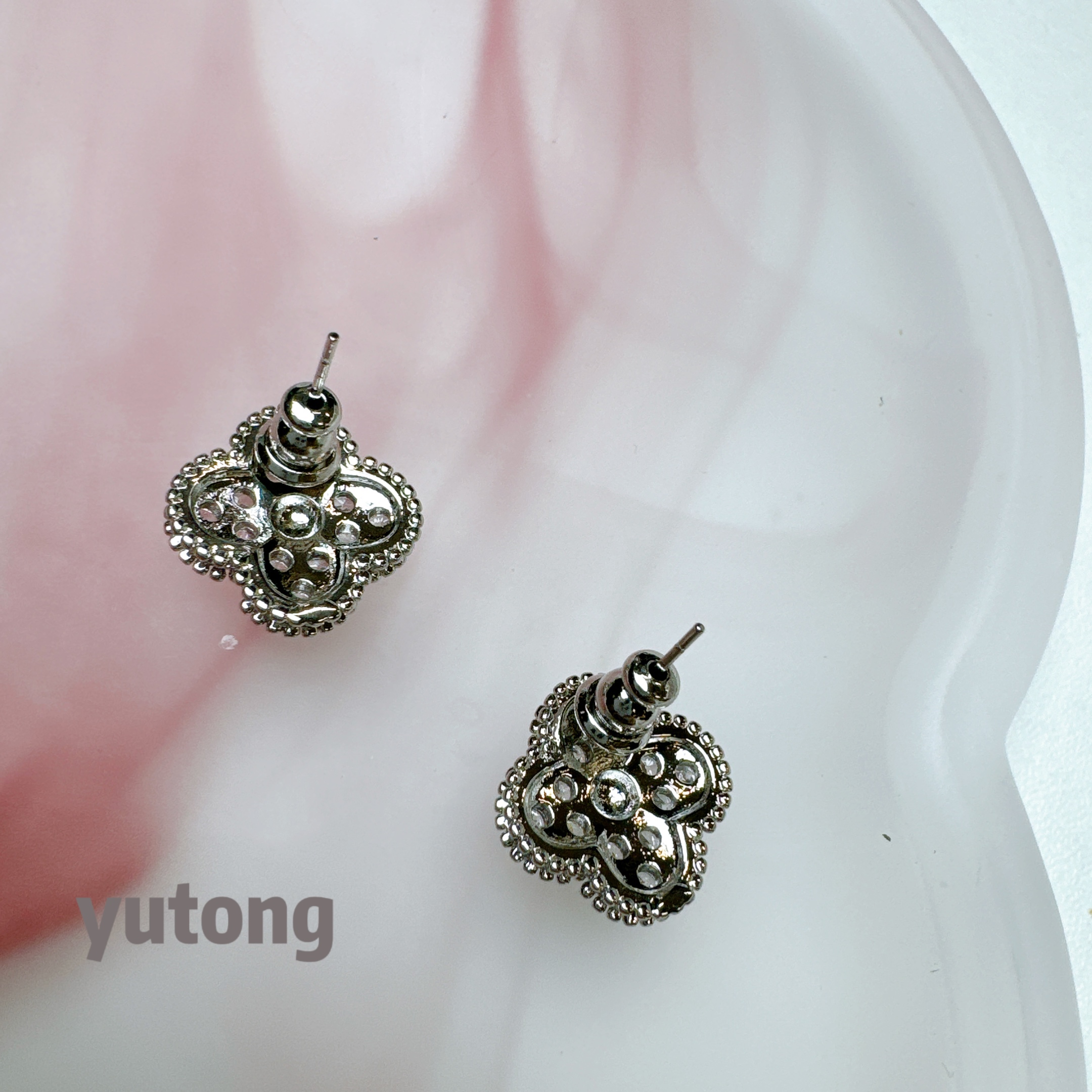 铜合金锆石耳饰 【雨桐高奢】耳环LWW489M4