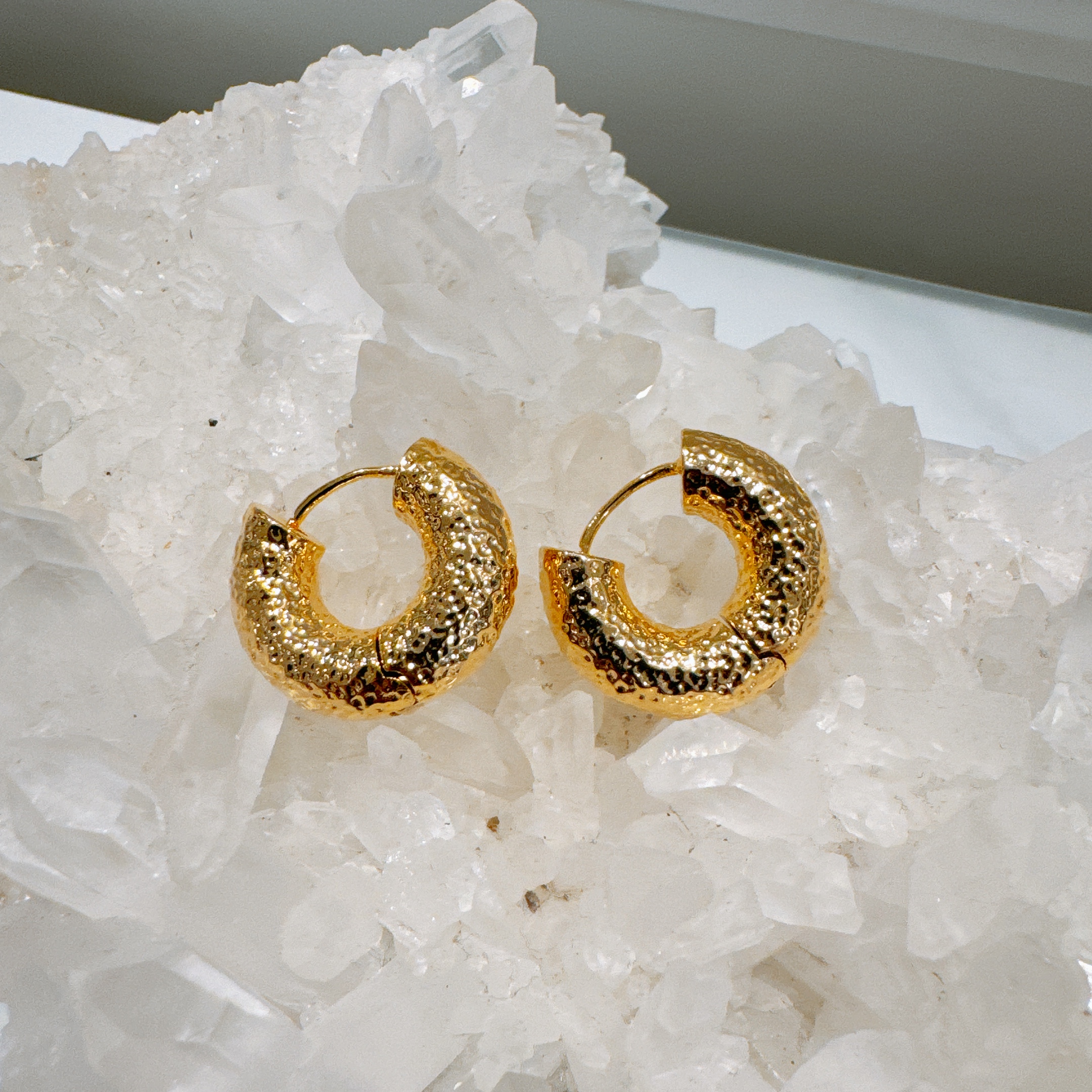 铜合金耳饰 【雨桐轻奢饰品】设计款耳环LWW3878A