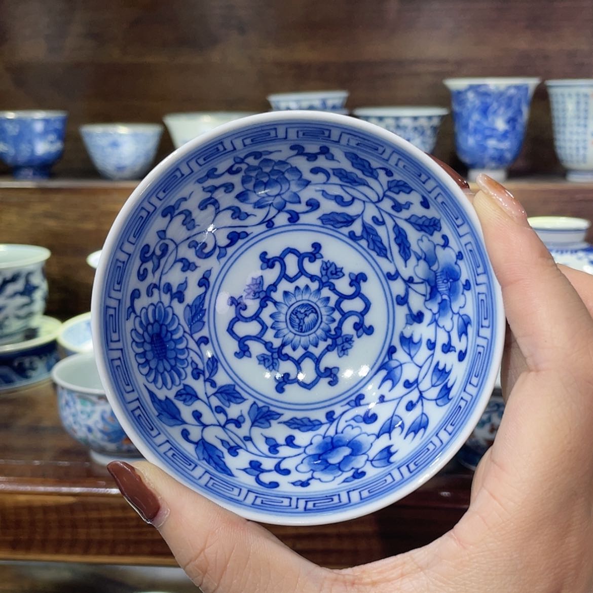 【闪购商品】瓷杯缘*
