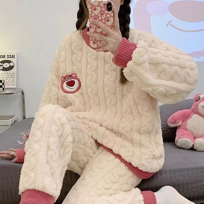 口袋熊睡衣女士秋冬季珊瑚绒卡通加厚爆款2023新款高级感家居服