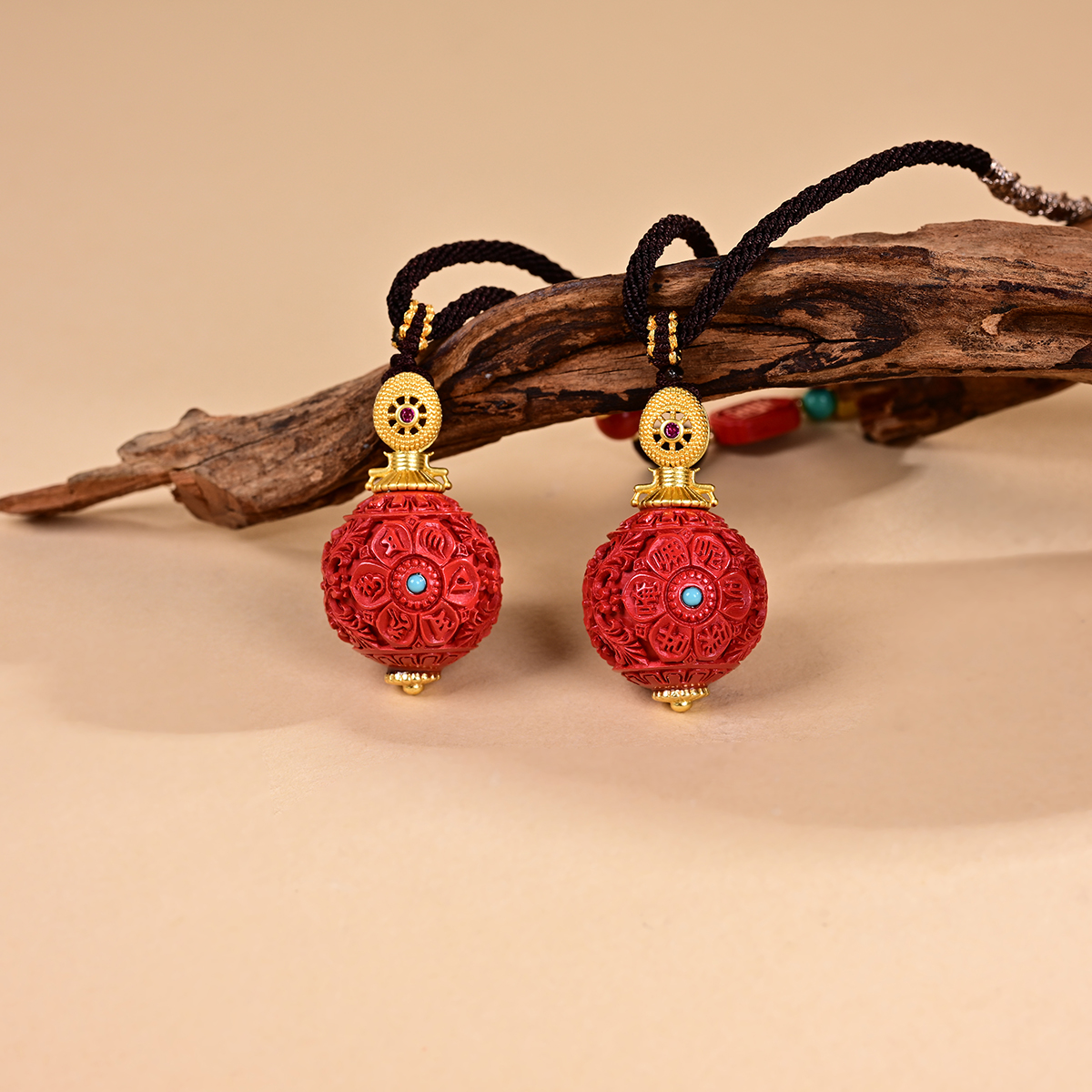 含辰砂工艺品【云上好物】17 DS46563朱砂吊坠19mm多样性发一件（JG）