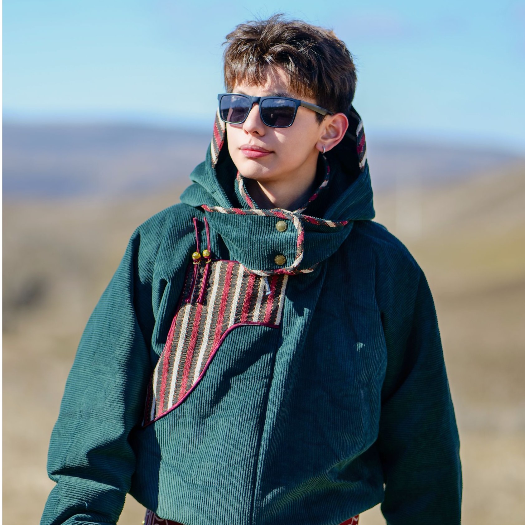 朝鲁门民族服饰马甲轻货链接