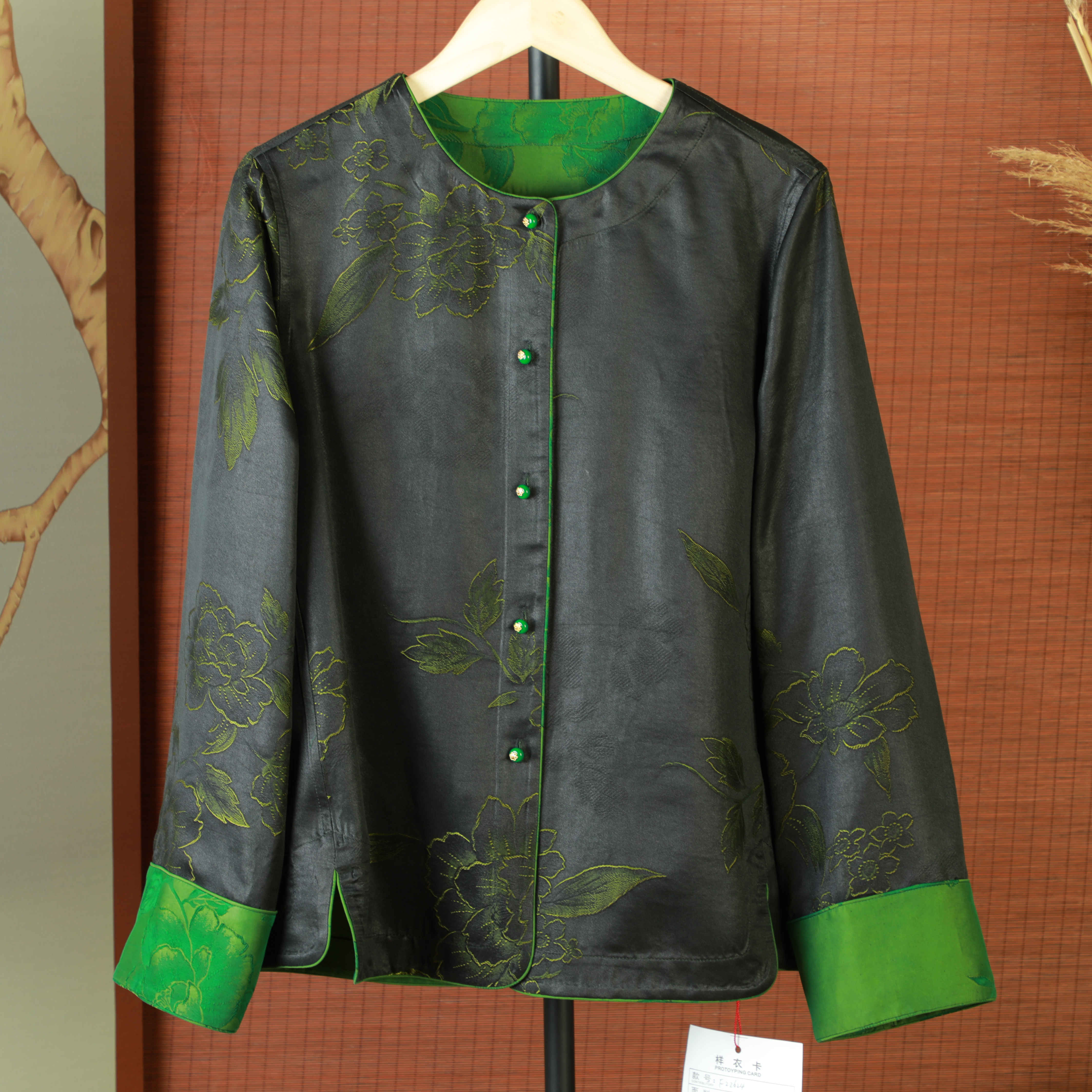 莹 新中式国风 外套22624 湖丝 龙宫缎 L 60