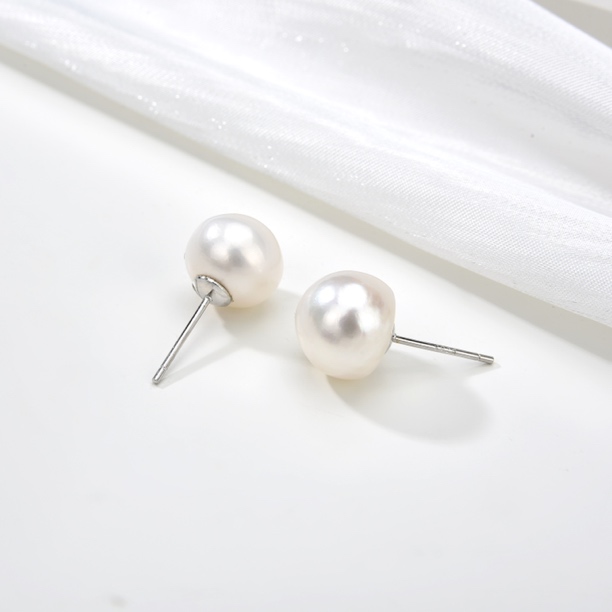 （桃） 9.5～10mm白色气质珍珠耳钉（不是圆得）