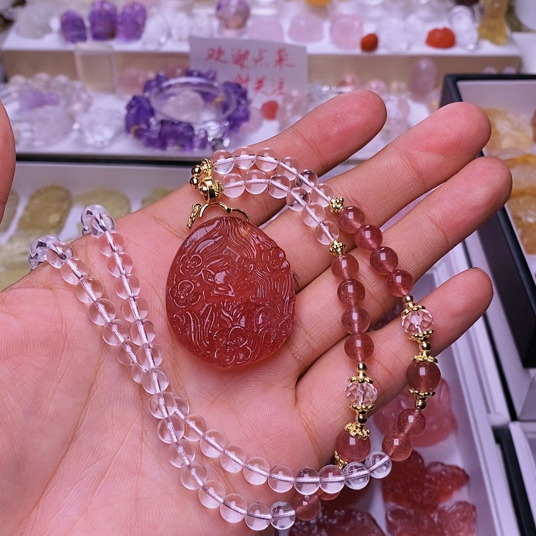 水晶颈饰未镶嵌草莓晶水滴桃花狐吊坠 送链子