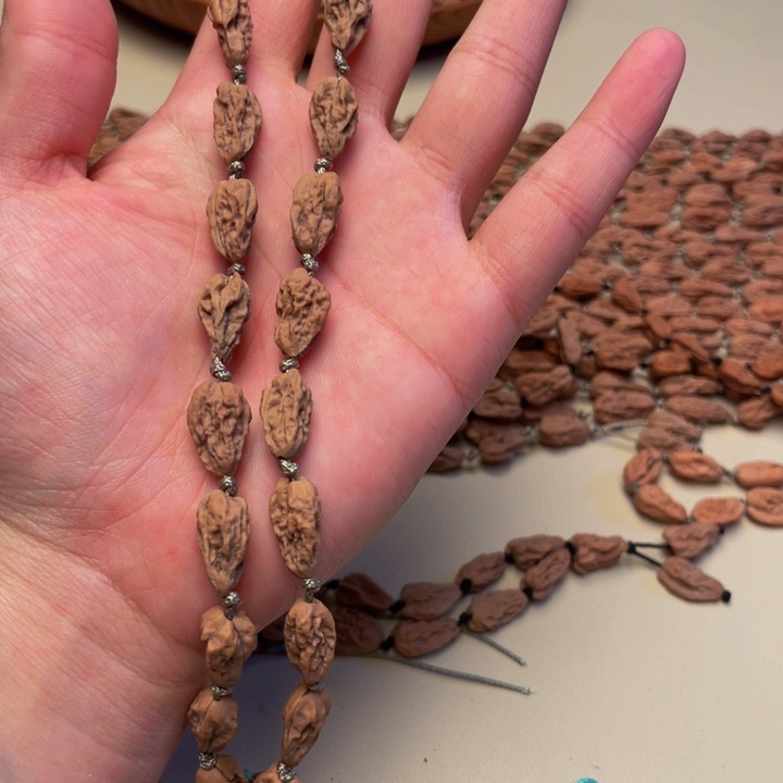 彭***飞吊坠文玩核桃蛤蟆