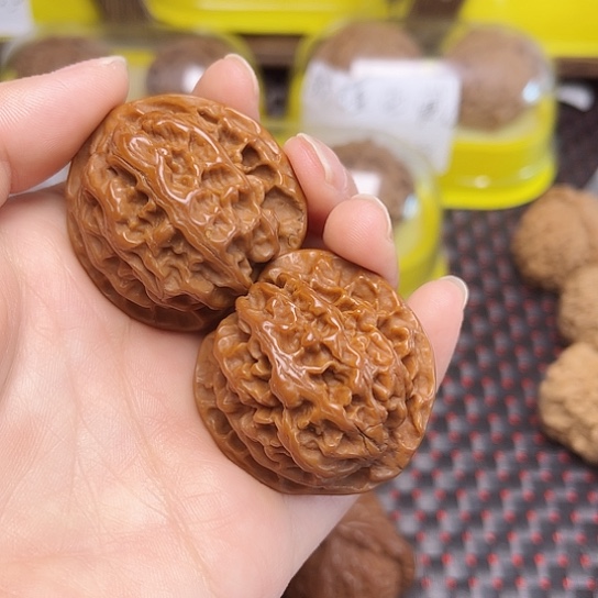 吊坠文玩核桃苹果园