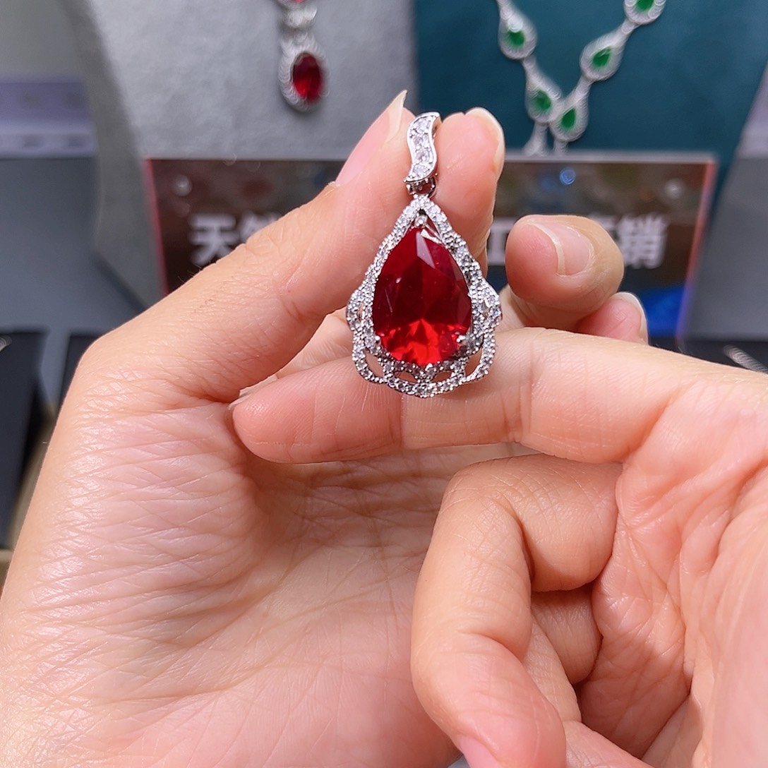 颈饰银S925镶嵌红宝石m 36