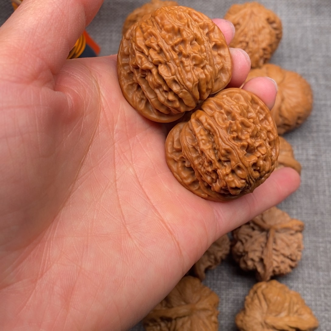 文玩核桃把件哈*40汉高楼