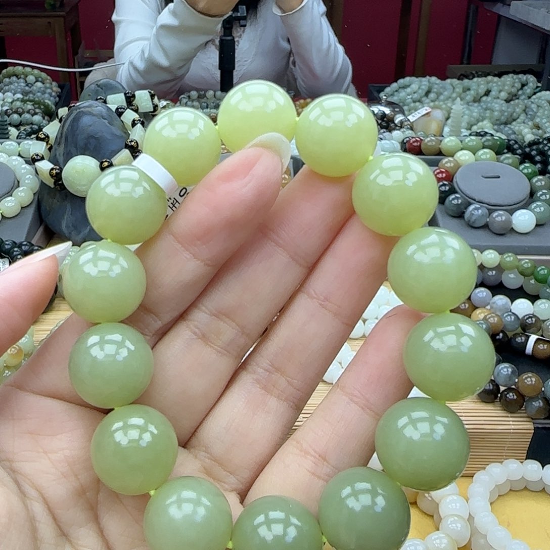 和田玉手链未镶嵌