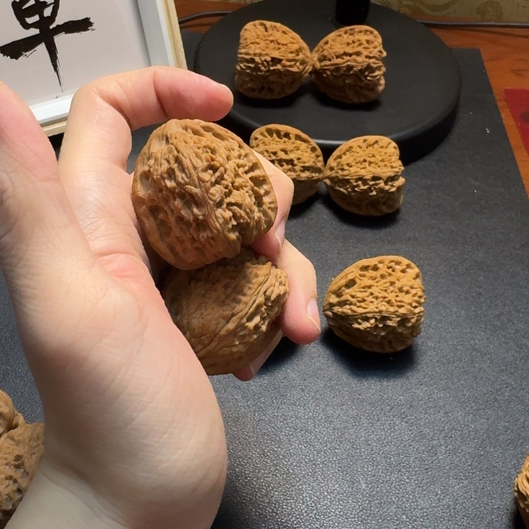 妮***雯吊坠文玩核桃南疆核桃38高炮