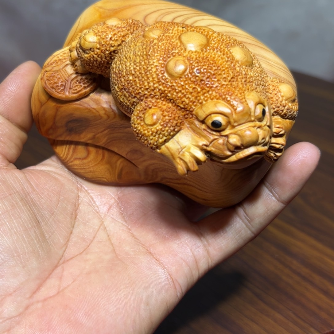 阿***黄柏木（崖柏）崖柏手工雕刻呱呱