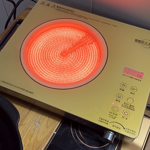 微瑕，钛晶板3500瓦，炉盘20厘米有通风