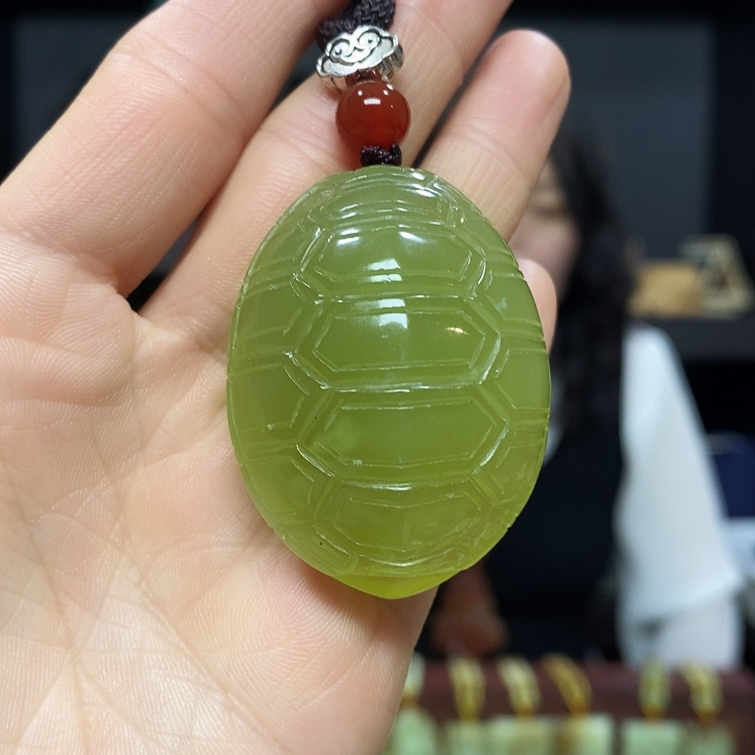 岫玉挂件吊坠未镶嵌