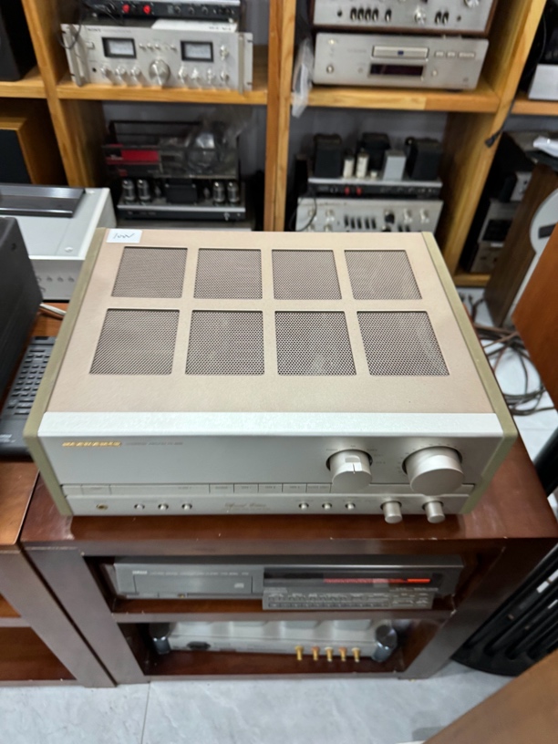 M88功放机，运费自理，不支持无理由退货