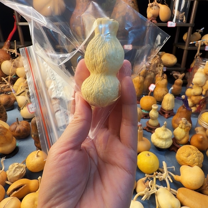 望***龙大叶紫檀（黑酸枝木类）