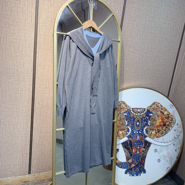 BS465孕妇灰色针织连衣裙100-150