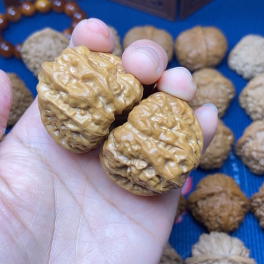 文玩核桃把件蛤蟆头39