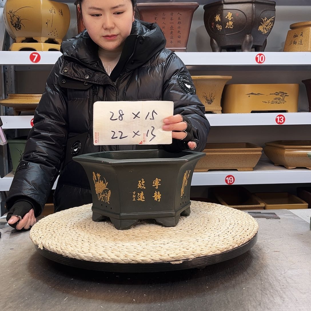 紫砂花盆紫砂花盆