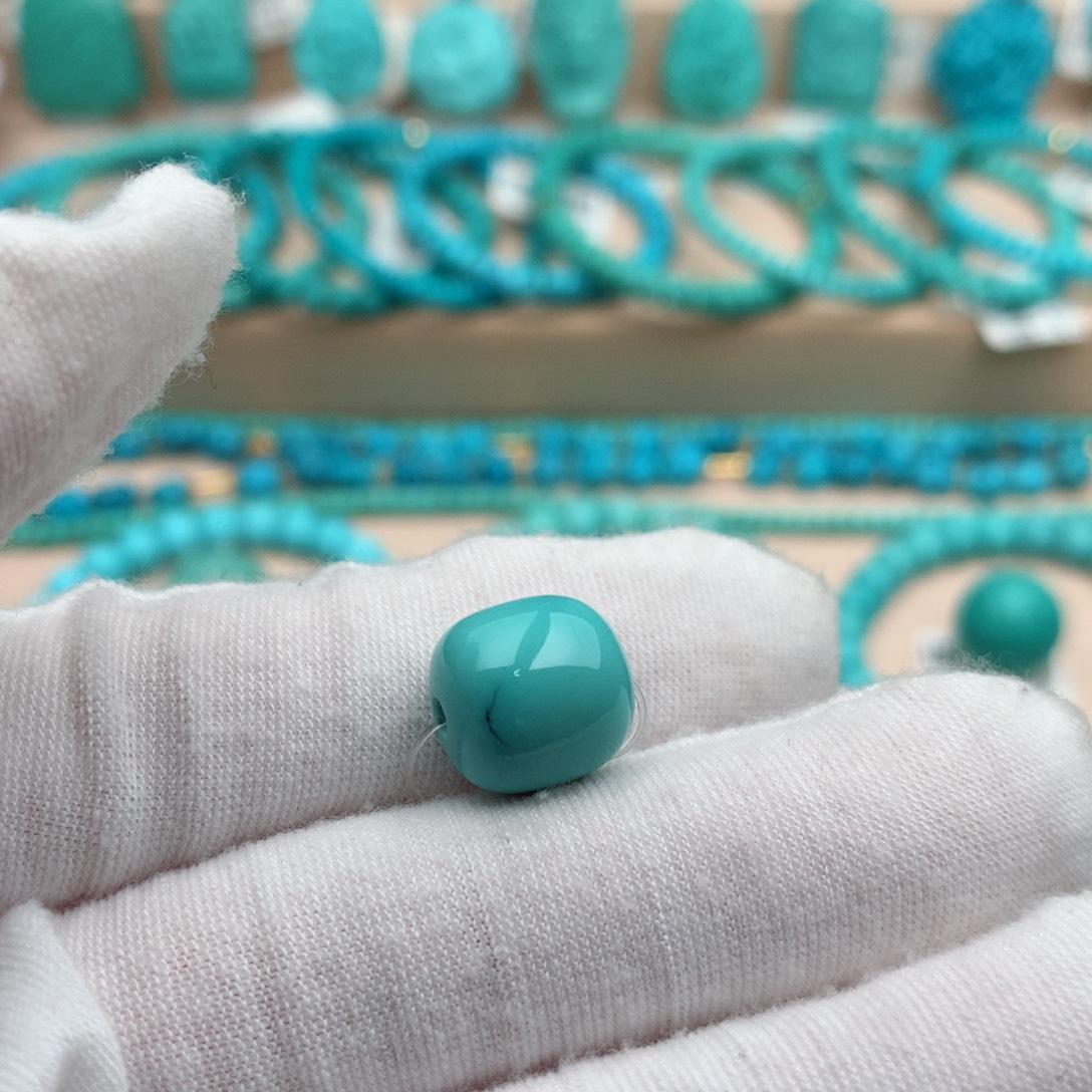 绿松石未镶嵌珠宝奇石11.7mm