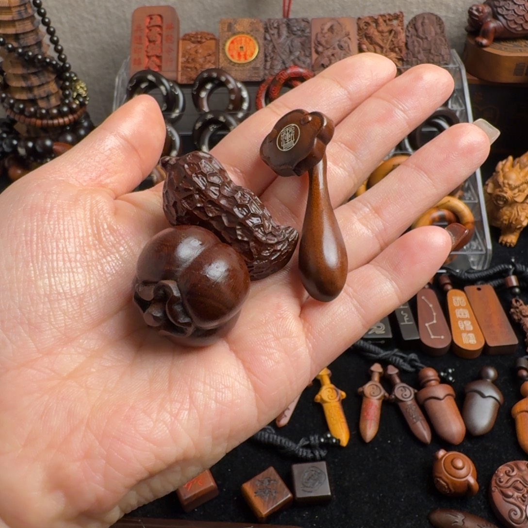 ꪟ****枣木好柿花生小挂件+镶银紫薇讳小如意