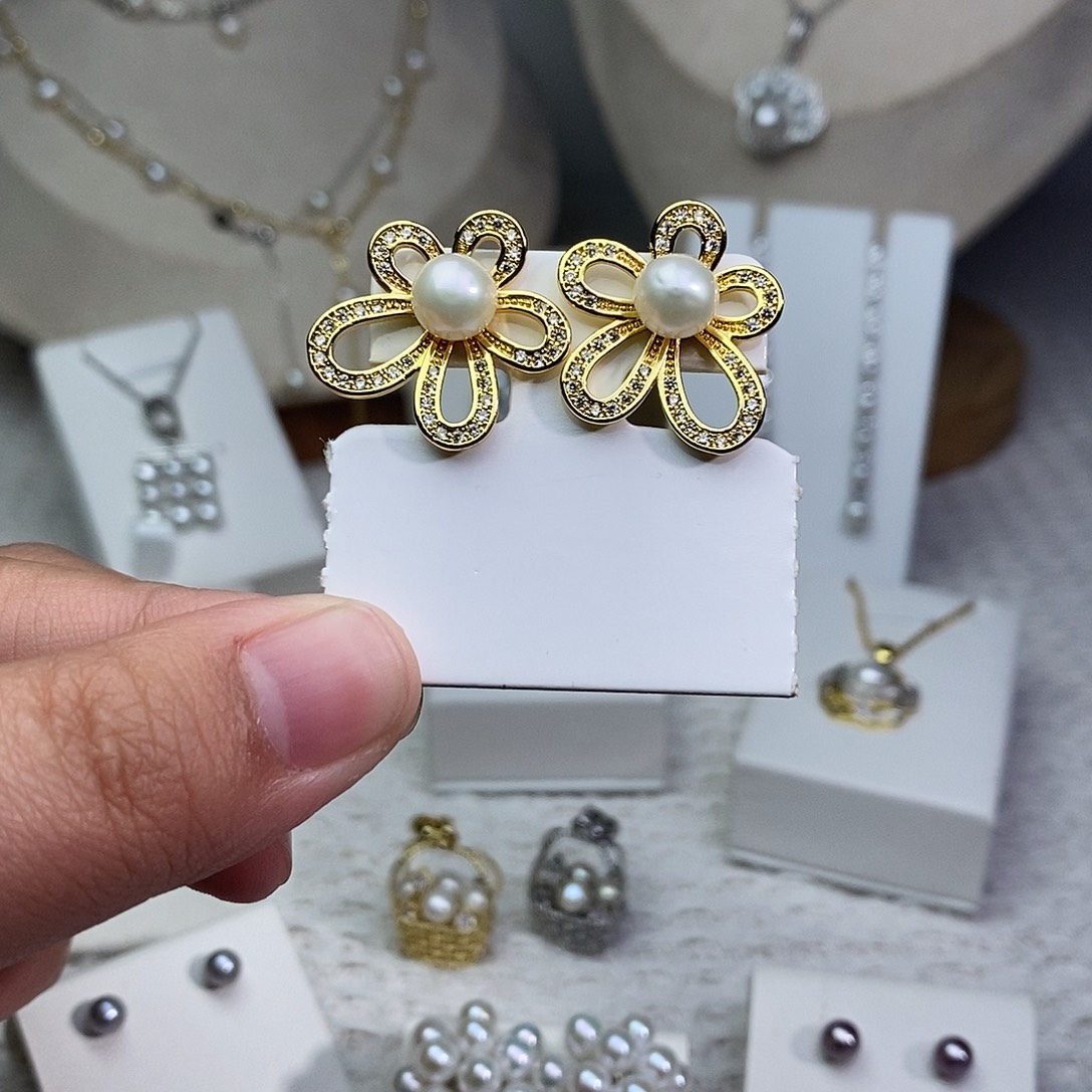 耳饰银S925镶嵌淡水珍珠