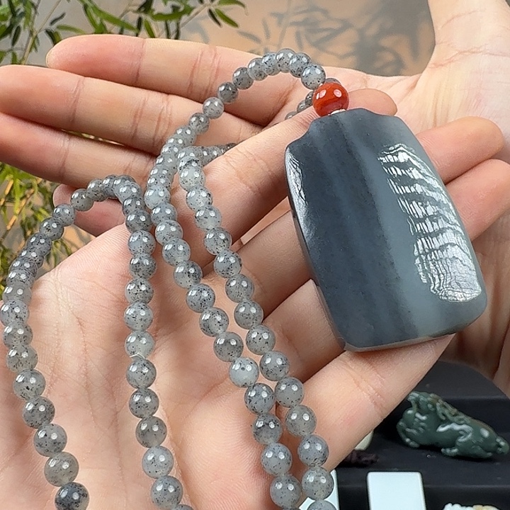 和田玉未镶嵌颈饰