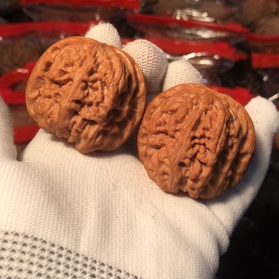 文玩核桃把件大粗筋43