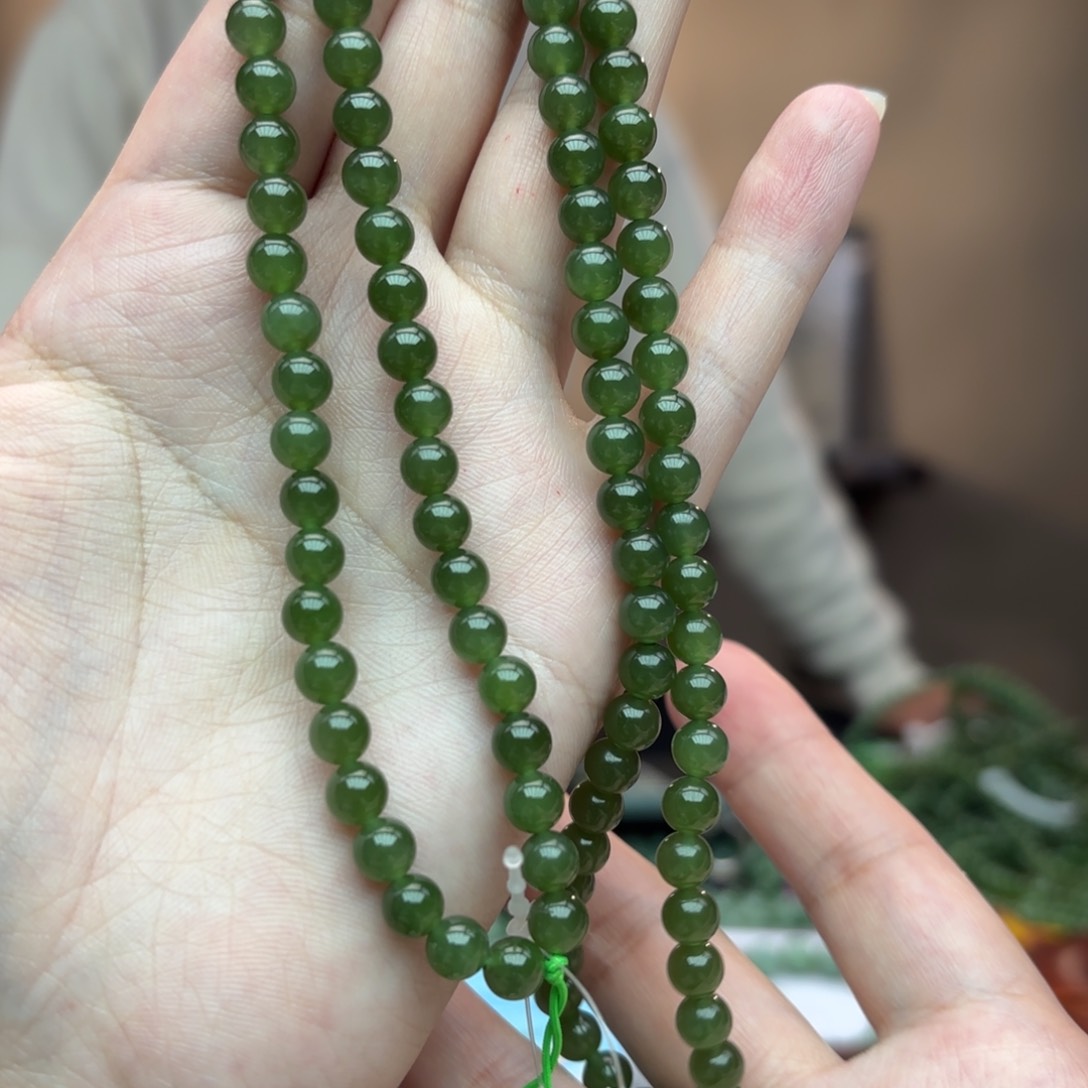 和田玉手串未镶嵌