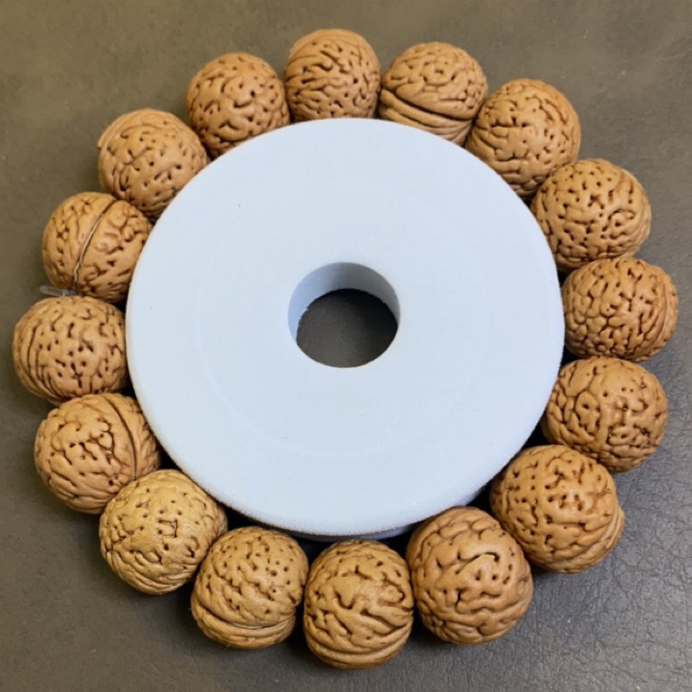 新人体验款 桃核手串 原色全品 尺寸18左右