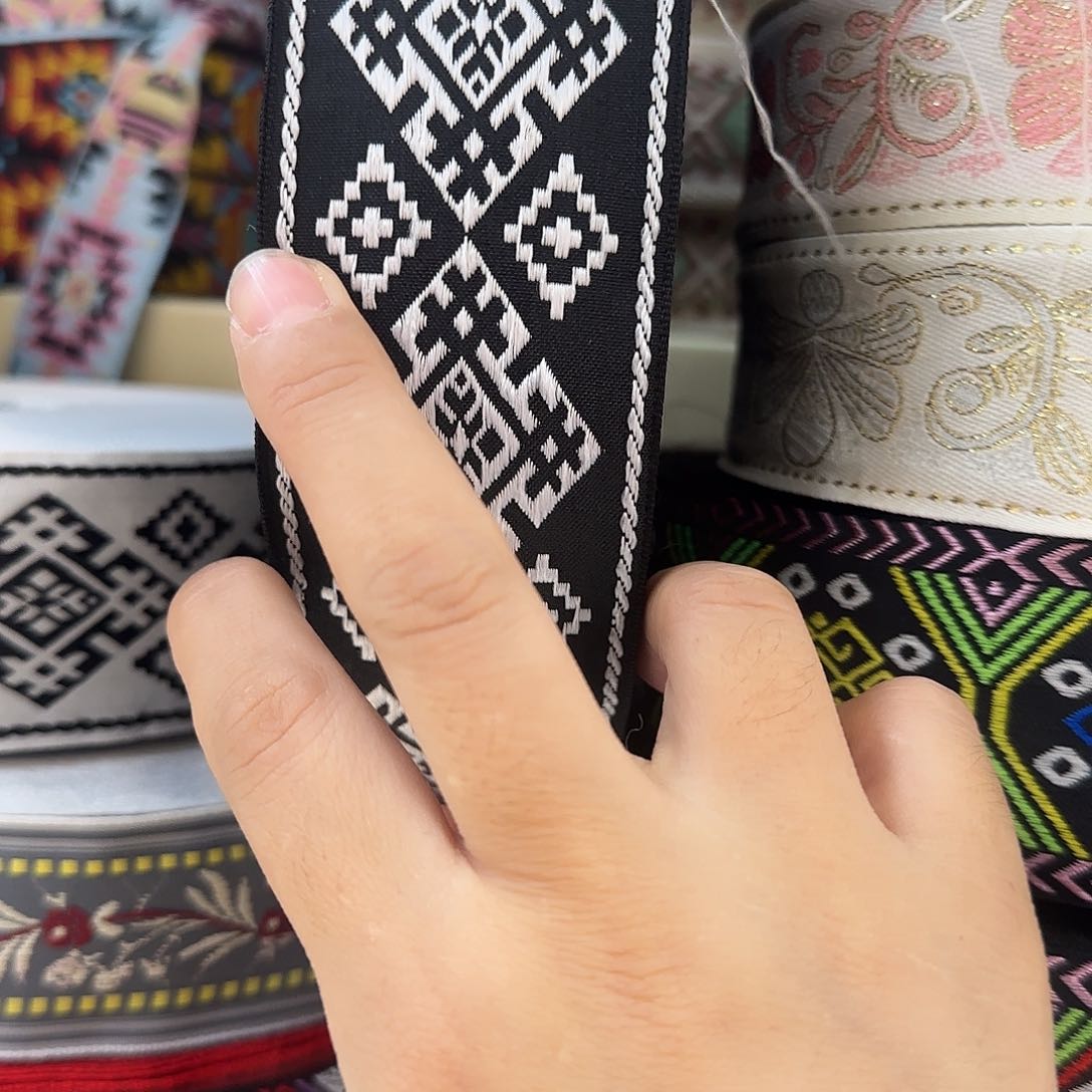 服装辅料花边织带