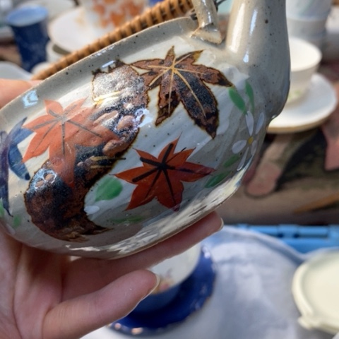 瓷片R****）哈哈哈哈哈哈哈