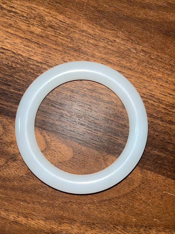 YS0451高冰玉手镯60mm（无礼盒）