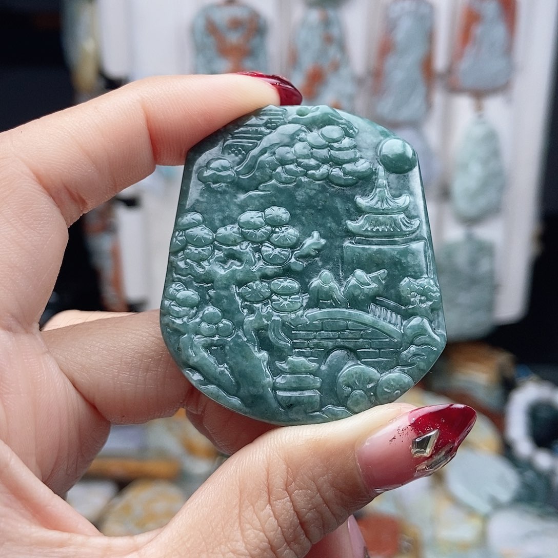 翡翠颈饰14K金镶嵌翡翠