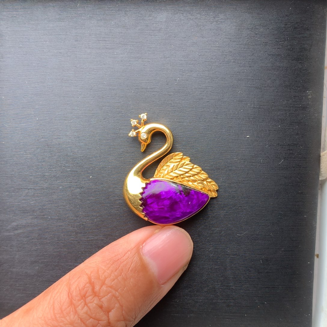 苏纪石（舒俱来）18K金镶嵌吊坠