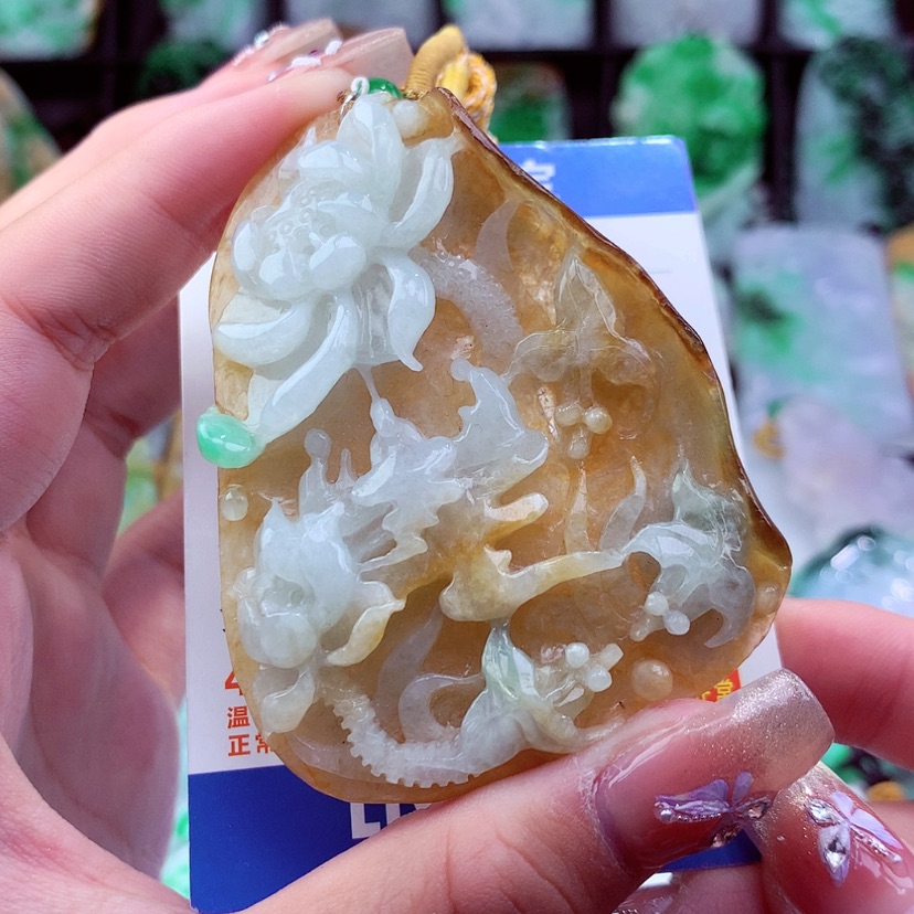 【闪购商品】翡翠颈饰未镶嵌挂件