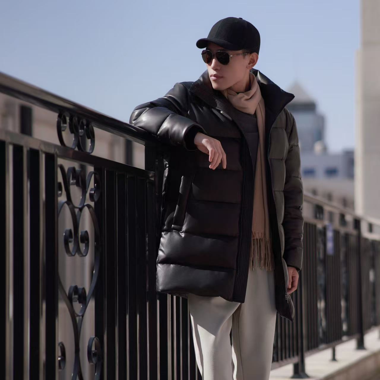 2025秋冬中长款立领保暖黑金厚款冬季皮衣秋冬男款防风