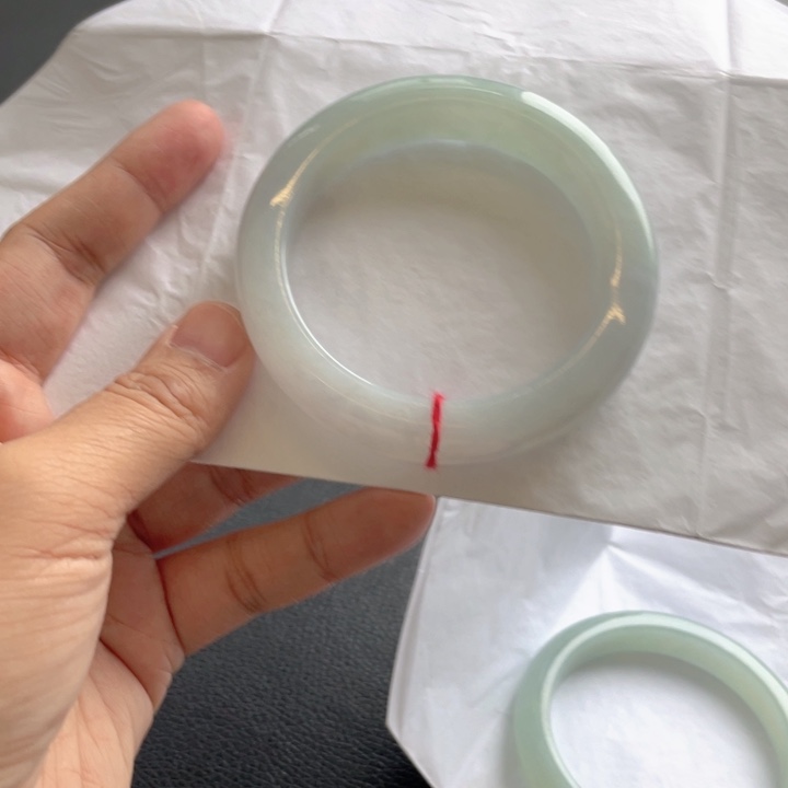 翡翠未镶嵌手镯翡翠手镯