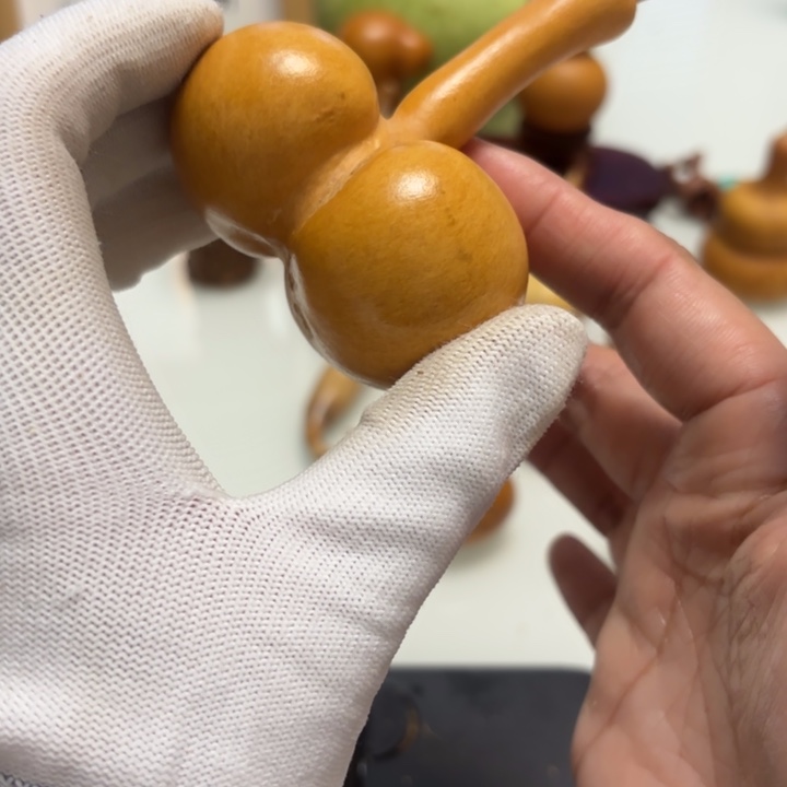 m***x天然手捻老皮葫芦