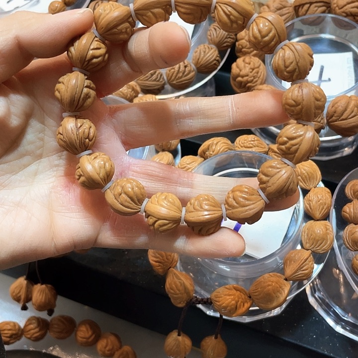 野生桃核金蝉纹14尺寸精修手串