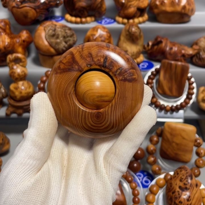 雨***君柏木太行崖柏火焰瘤疤时来旋转