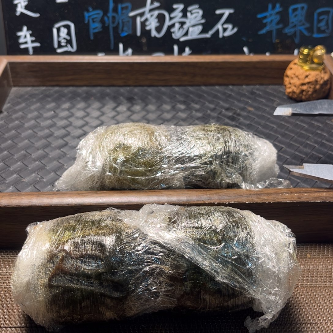 文玩核桃吊坠12虎头
