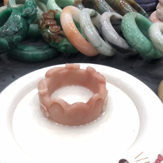 未镶嵌石英质玉珠宝半成品张****y