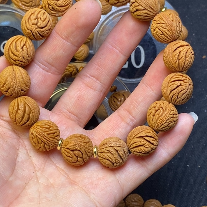 桃核吊坠秦岭龙纹桃核15尺寸